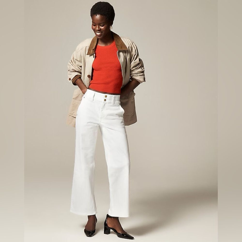 NWT J CREW Slim-wide jean with stacked buttons in white